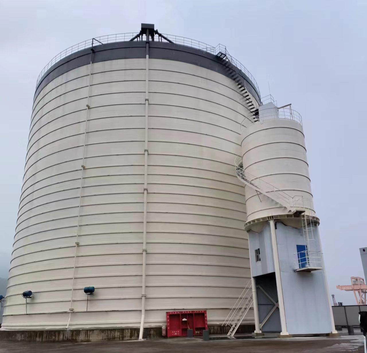 忻城10万吨水泥钢板库